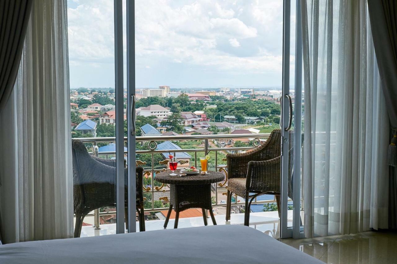 Continental Plaza Vientiane Hotel Ban Nongdouang Eksteriør billede