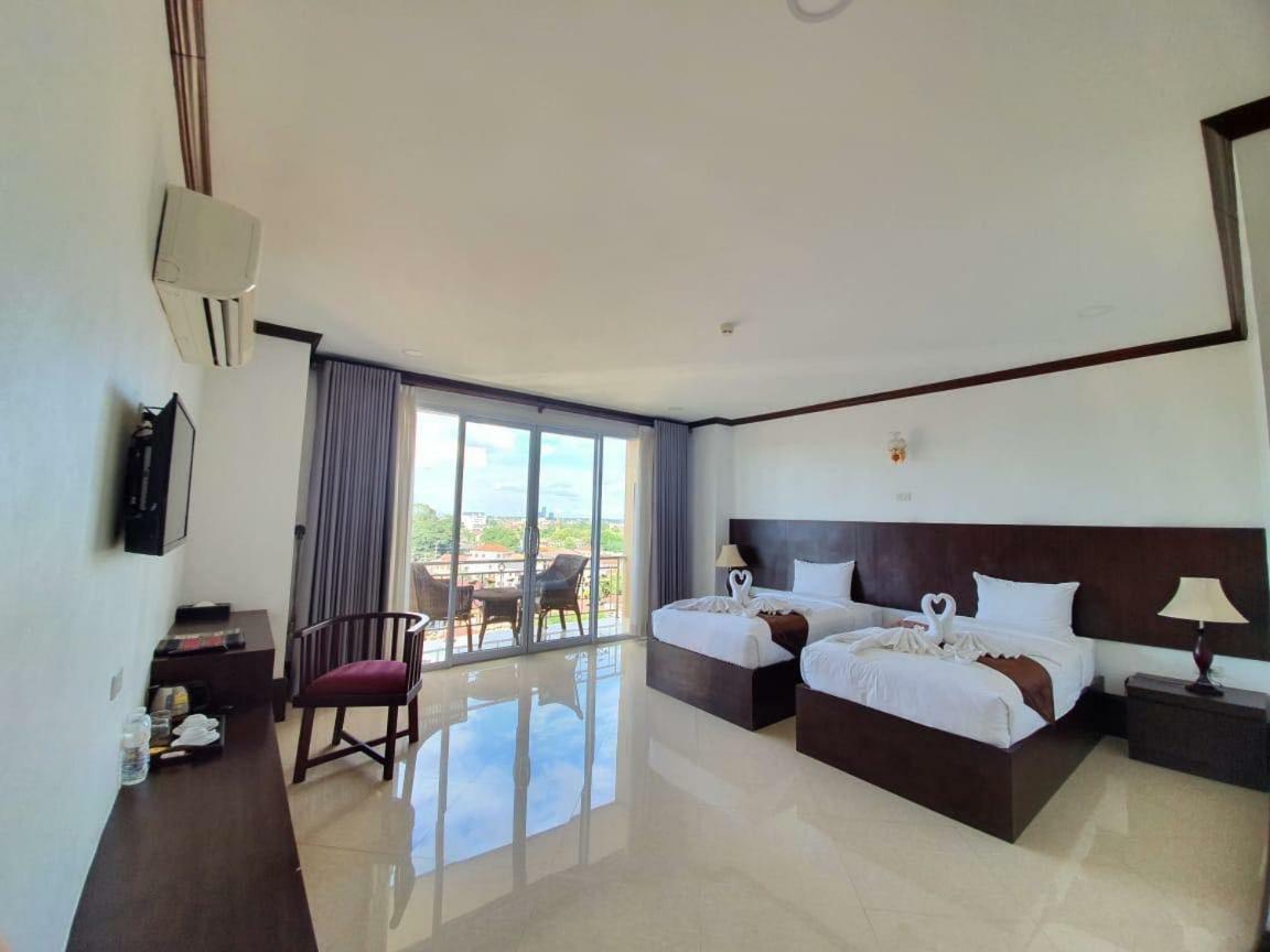 Continental Plaza Vientiane Hotel Ban Nongdouang Eksteriør billede
